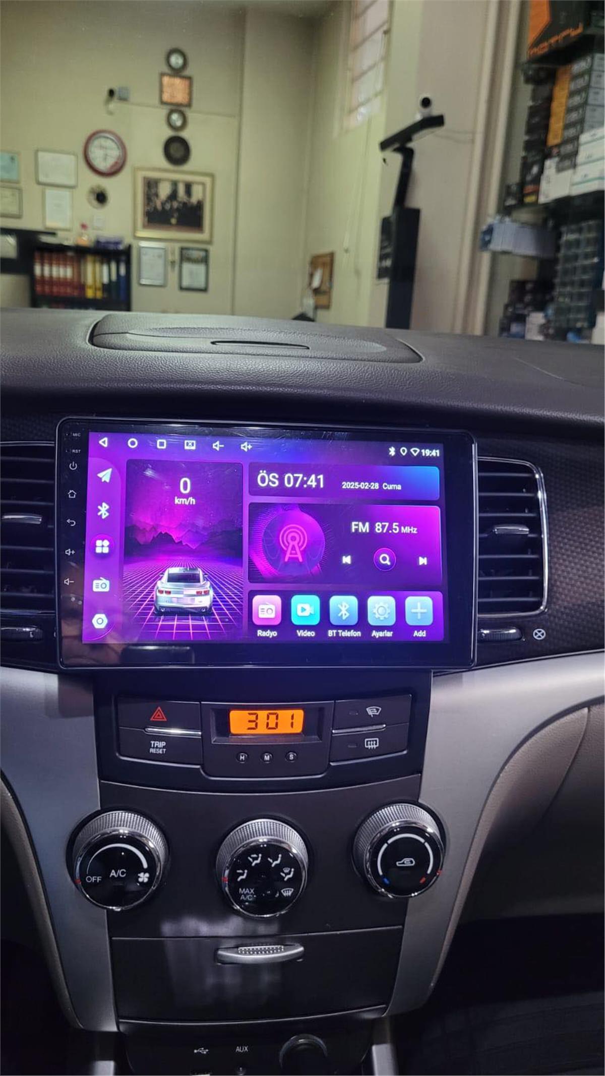 Ssangyong Korando CARPLAY ANDROİD AUTO 4RAM MULTİMEDYA USB KAMERA HEDİYE