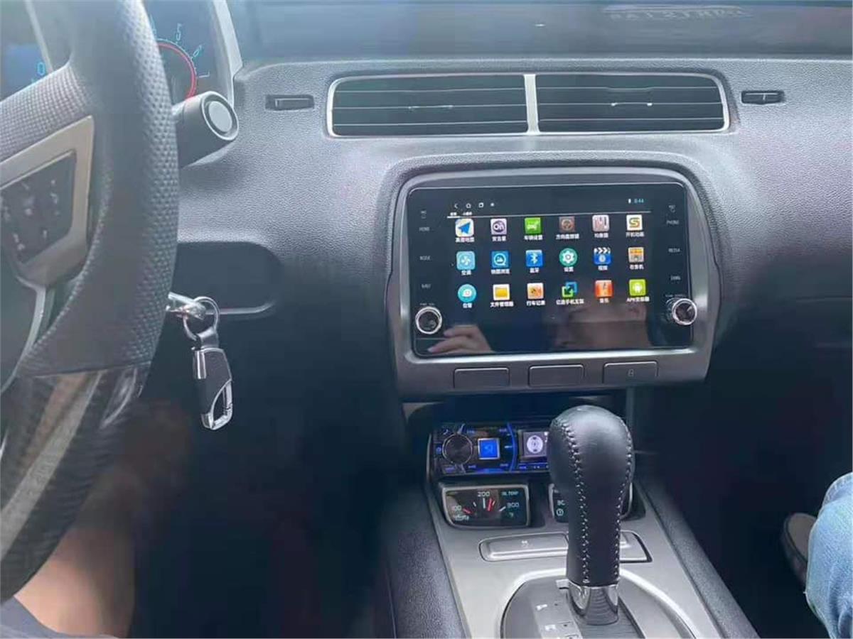 CAMARO 2010-2018 CARPLAY ANDROİD AUTO 4RAM KAMERA HEDİYE